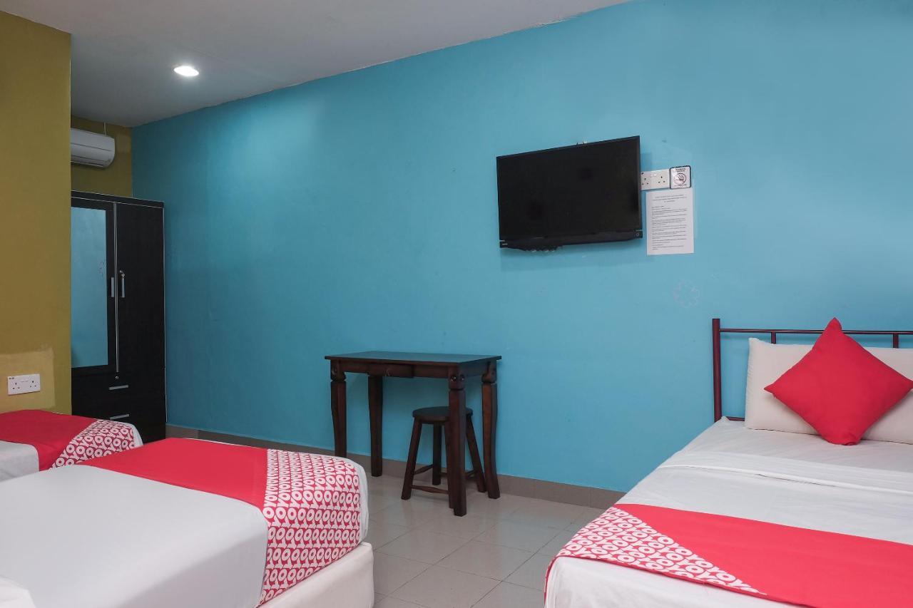 Oyo 90015 Indah Chalet Kuala Rompin Exterior photo